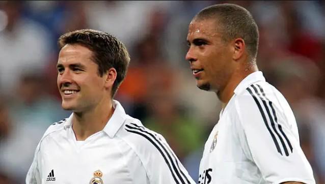 屡屡在关键 屡屡在关键